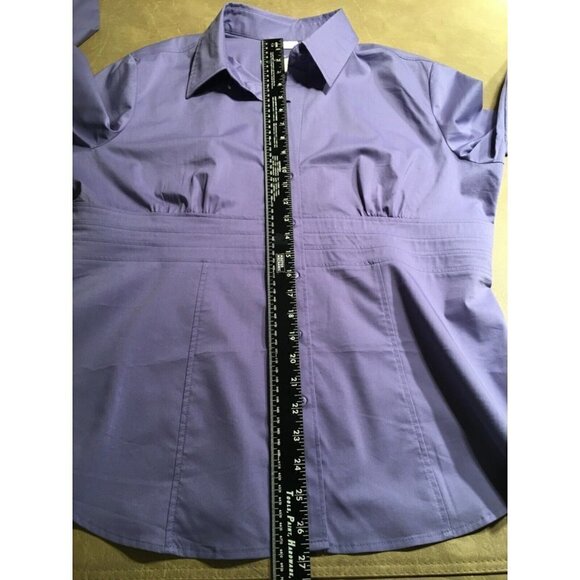 NEW YORK & COMPANY Stretch PIN-TUCKED Tunic Blouse, LILAC, NWT, Size XL - Picture 5 of 7